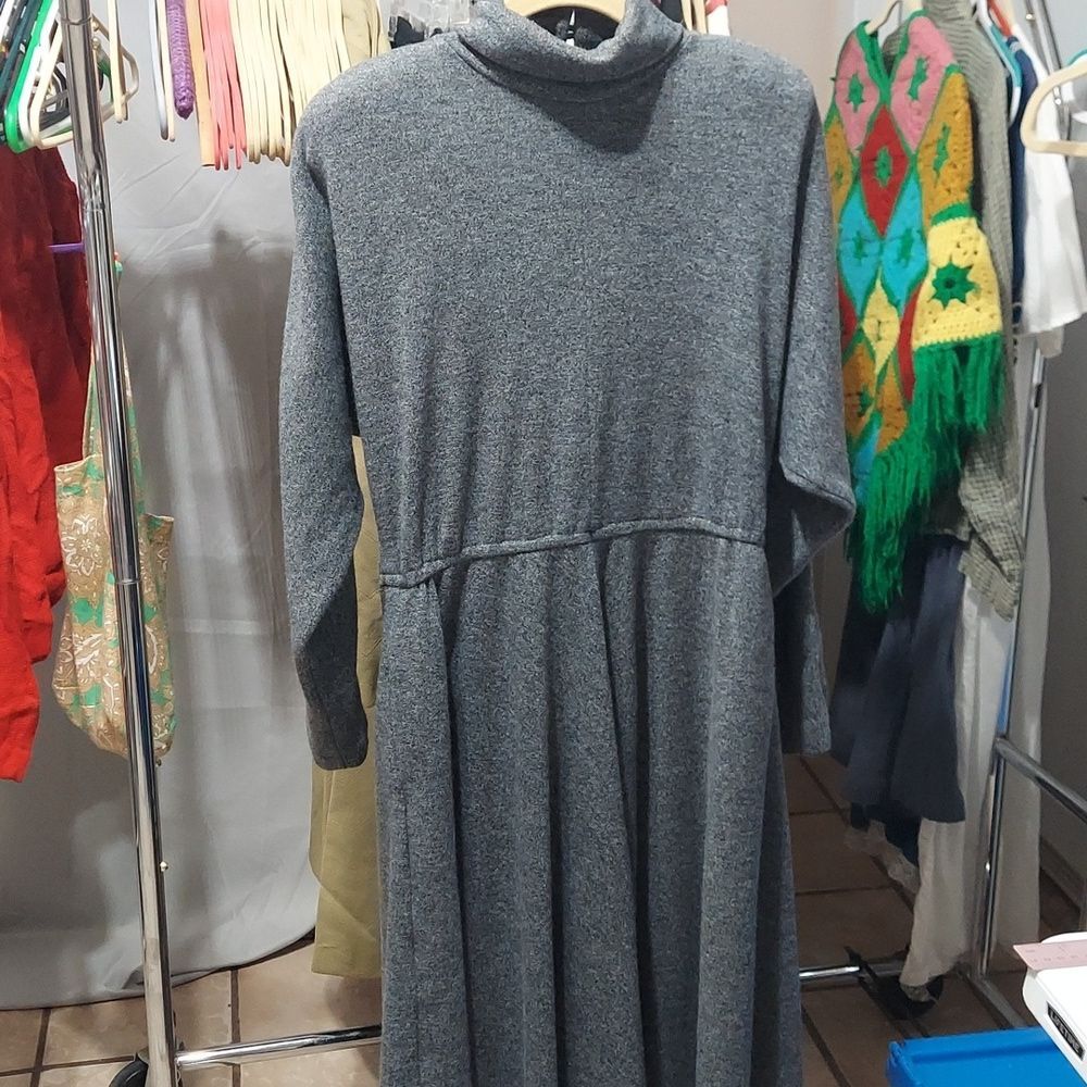 Rhodes Collections Inc long sleeve long dress vintage inv 261